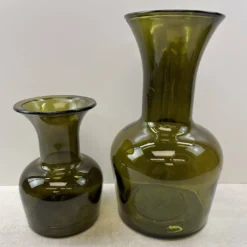 dunkelgrüne Glas Vase