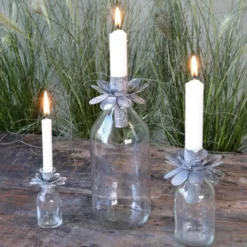 Glasflasche mit Halter für Stabkerzen