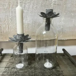 Glasflasche mit Halter für Stabkerzen