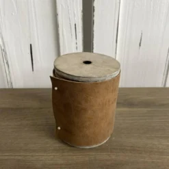 Kunstleder Band auf Holzspule
