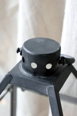 Laterne antique kohle