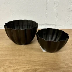 Metall Schale schwarz