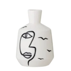 Norma Vase