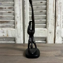 POSE Statue Bronze/Schwarz