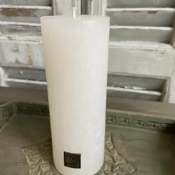 Rustic Cream Pillar Kerze