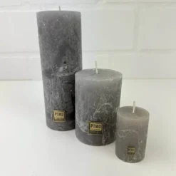 Rustic Suede Grey pillar Kerze