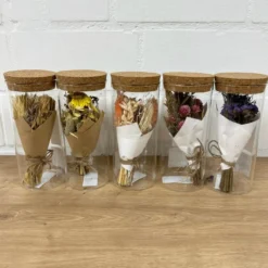 Trockenblumen Strauß im Glas