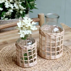 Vase/Flasche geflochten