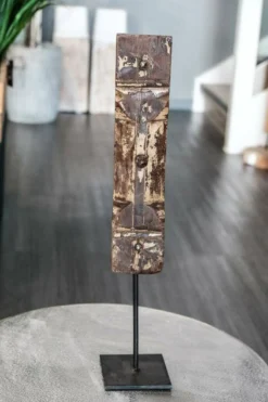 Vintage Teil von einer Holztür auf Ständer