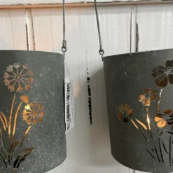 Windlicht Blumen grau